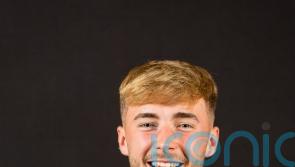 Lewis Jamieson denies Hibernian at the death to secure St Mirren a point