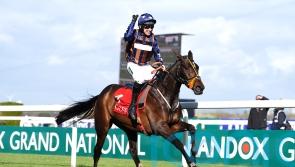 Dysart Enos secures smooth success on hurdles debut