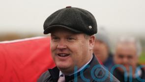 Elliott stands by Troytown team