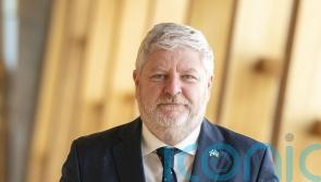 Robertson meets Grangemouth part-owners amid criticism over China trip