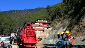 Rescue of 41 workers from collapsed tunnel in India face new delay