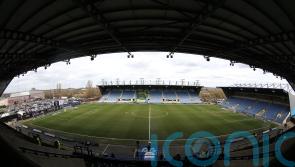 Des Buckingham happy to get first point as Oxford boss against leaders Bolton