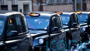 Uber to offer black cab journeys in London