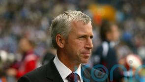 On This Day in 2006: Alan Pardew leaves West Ham