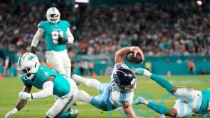 Tennessee Titans stun Miami Dolphins with two late touchdowns