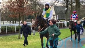 Famous Bridge digs deep for Tommy Whittle win
