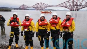 Hundreds of swimmers to brave freezing Forth for annual Loony Dook