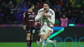 Juventus leave it late to see off 10-man Salernitana