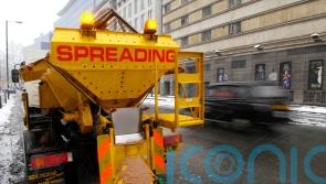 Drivers urged to give gritters &lsquo;time and space&rsquo;