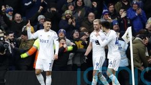 Leeds scrape to victory over Preston thanks to late Joel Piroe penalty