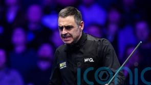 Ronnie O’Sullivan qualifies for China trip as foot injury lingers