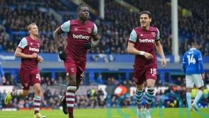 West Ham score twice in stoppage time to beat struggling Everton