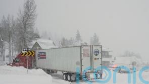 Blizzard leaves thousands of homes without power in California and Nevada
