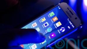 Majority of parents want ban on smartphones for children under 16