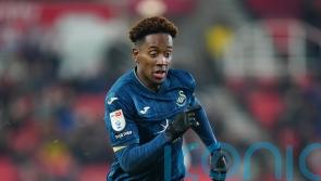 Jamal Lowe goal earns Swansea a point at Sheffield Wednesday