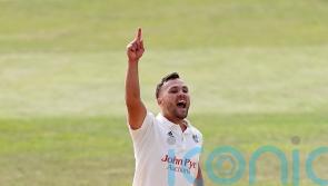 Dane Paterson steals the show for Nottinghamshire on opening day against Essex