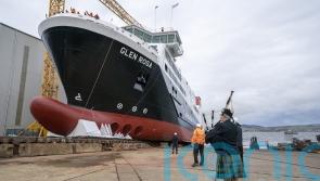 Cheers as MV Glen Rosa ferry launched in Port Glasgow