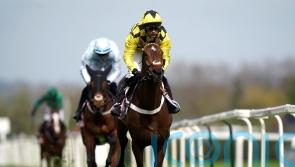 Sir Gino hands Henderson welcome Aintree boost