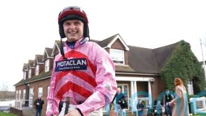 Battling Bowen vows to keep pushing title rival Cobden