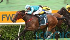 Romantic Warrior reigns again but Golden Sixty upset