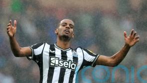 Newcastle wait on Alexander Isak and Callum Wilson fitness ahead of Man Utd trip