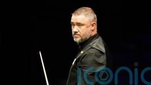 Stephen Hendry turns down two-year tour card invitation from World Snooker