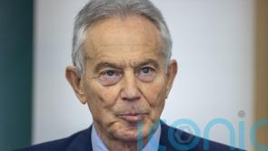 Blair urges Starmer to introduce ID cards and ‘avoid vulnerability on wokeism’