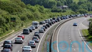 How to stay safe when driving in hot weather