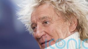 Rod Stewart apologises for skipping 200th celebration show due to strep throat