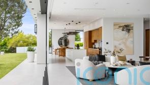 How to create the ultimate indoor-outdoor flow