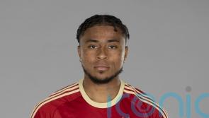 Aberdeen make it six wins from six with victory over St Mirren