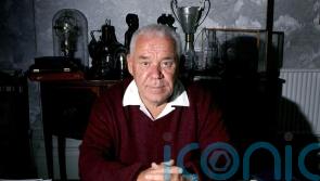Sailor Tony Bullimore became famous for surviving four days in capsized yacht