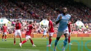 Coventry boss Mark Robins heaps praise on ‘top player’ Kasey Palmer