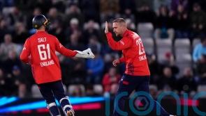 Australia’s innings ends with a whimper after England weather early storm