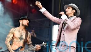 Jane’s Addiction cancels tour in wake of onstage fracas