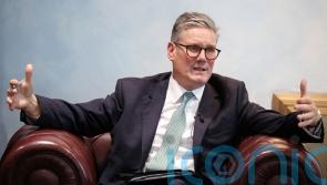 Keir Starmer repeats commitment to Esther Rantzen on assisted dying vote