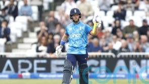 Ben Duckett stars but England are spun out by Australia