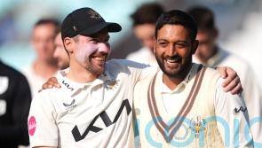 Surrey close in on third successive County Championship title