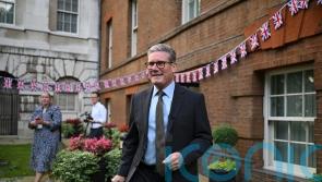 Starmer will no longer accept donations for clothes