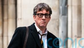 Blur guitarist locked in divorce court battle with wife