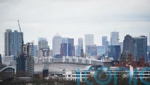 Utilities stocks help drive FTSE 100 back to gains