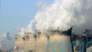 Ministers accused of ‘poor leadership’ after Bill to axe climate target backed
