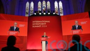 Starmer sets out vision for growth with plan to rip up red tape