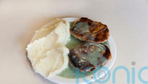Give protected status to traditional pie and mash, campaigners urge
