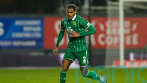 Tamworth held by 10-man Yeovil