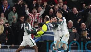 Sunderland edge past Luton to extend lead at Championship summit