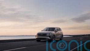 New Volvo XC90 available with mild and plug-in hybrid powertrains