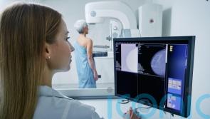 New NHS ‘ping and book’ service will encourage women to attend cancer screening
