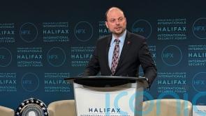Putin critic Vladimir Kara-Murza receives award at Canadian security forum