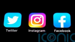 Australian politicians pass bill that would ban young children from social media
